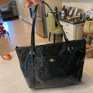 Coach Black Patent Leather Pocketbook